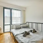 Skyline Grand Penthous Free Parking 아파트
