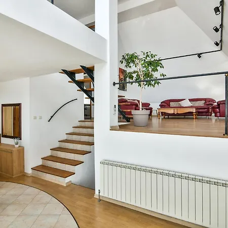 Skyline Grand Penthous Free Parking ヴァルナ