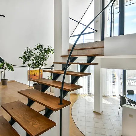 Skyline Grand Penthous Free Parking * 瓦爾納