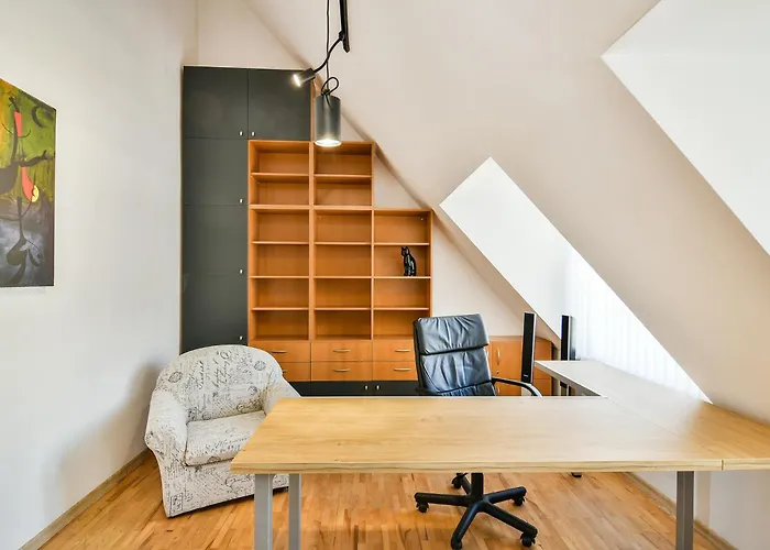 Skyline Grand Penthous Free Parking Apartment *